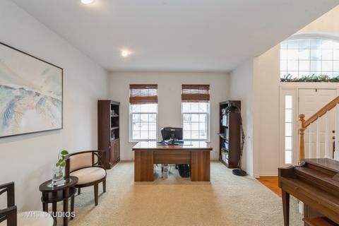 4560 Whitehall Ln, Algonquin, IL 60102 photo 4