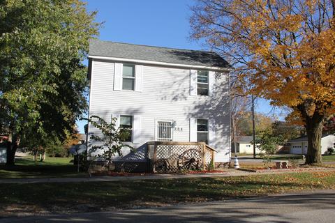 308 E Columbia St, Danvers, IL 61732 photo 4