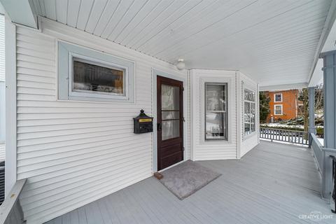 320 E 10th St, Lockport, IL 60441 photo 3