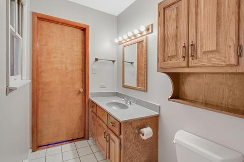 17503 Wentworth Ave, Lansing, IL 60438 photo 15