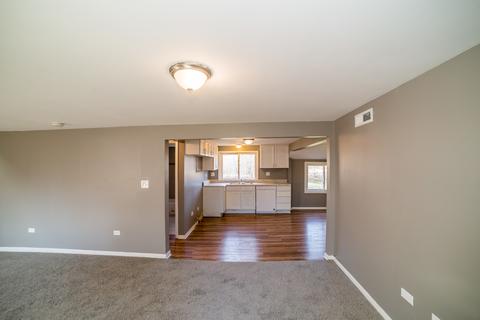 15743 Troy Ave, Markham, IL 60426 photo 3