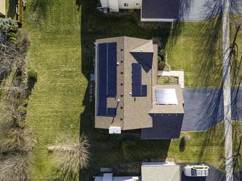 244 Berkeley Dr, Bolingbrook, IL 60440 photo 5