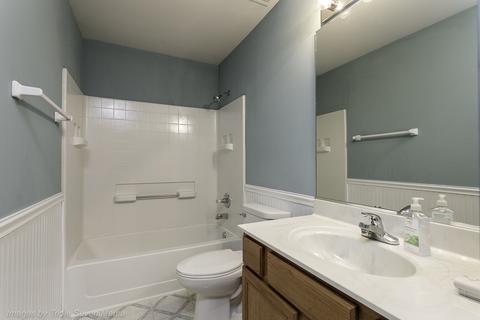 244 Berkeley Dr, Bolingbrook, IL 60440 photo 28