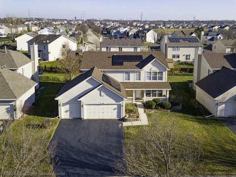 244 Berkeley Dr, Bolingbrook, IL 60440 photo 2
