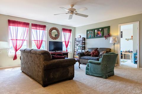 623 Walnut Ave, Maple Park, IL 60151 photo 17