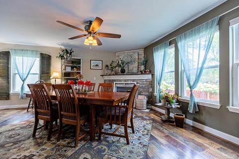 623 Walnut Ave, Maple Park, IL 60151 photo 4