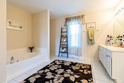 623 Walnut Ave, Maple Park, IL 60151 photo 24