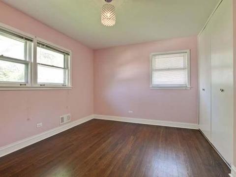 136 Crescent Dr, Glenview, IL 60025 photo 11