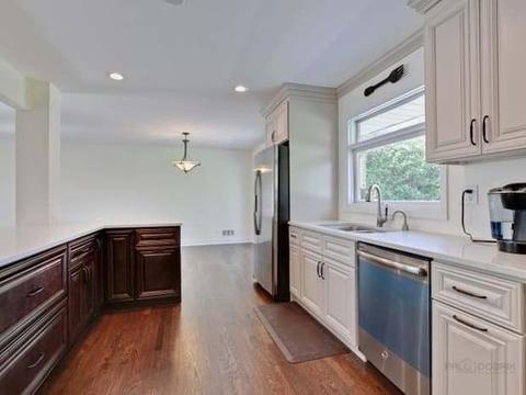 136 Crescent Dr, Glenview, IL 60025 photo 6