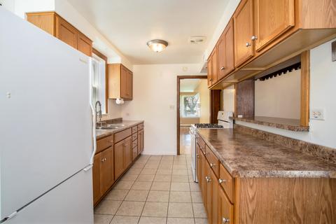 4609 Joliet Ave, Lyons, IL 60534 photo 4