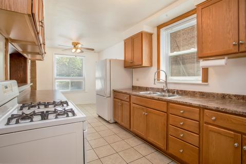 4609 Joliet Ave, Lyons, IL 60534 photo 5
