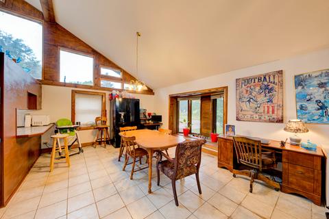 39 2nd St, Elgin, IL 60123 photo 4