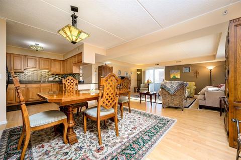 435 William St #504, River Forest, IL 60305 photo 5