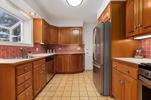 3933 Lyons St, Evanston, IL 60203 photo 12