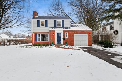 3933 Lyons St, Evanston, IL 60203 photo 1