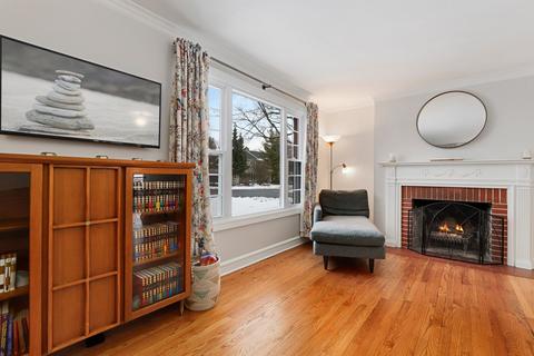 3933 Lyons St, Evanston, IL 60203 photo 5