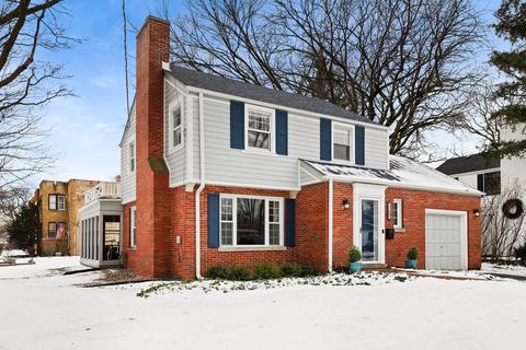 3933 Lyons St, Evanston, IL 60203 photo 2