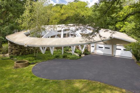 1000 Hoffman Ln, Riverwoods, IL 60015 photo 1