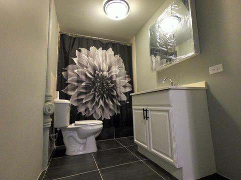 3026 E 98th St, Chicago, IL 60617 photo 17