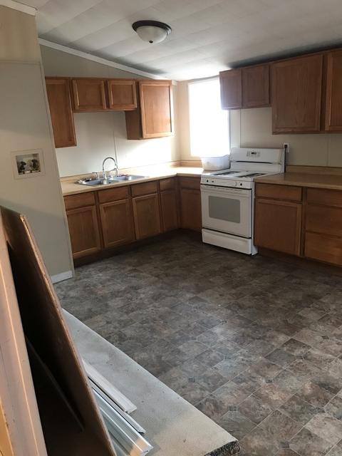 1611 Lowry Dr, Rantoul, IL 61866 photo 2
