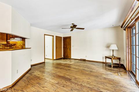 2320 Aloha Dr, Mchenry, IL 60050 photo 7