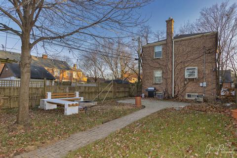 1382 Evergreen Ave, Des Plaines, IL 60016 photo 25