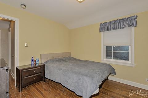 1382 Evergreen Ave, Des Plaines, IL 60016 photo 19