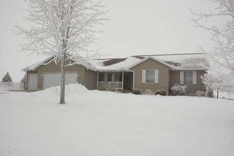 18070 Holly Rd, Morrison, IL 61270 photo 1