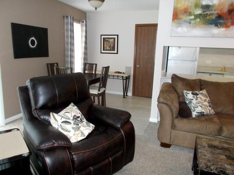 3255 Kirchoff Rd #104, Rolling Meadows, IL 60008 photo 3