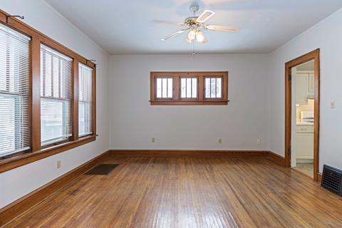 305 Willard Ave, Bloomington, IL 61701 photo 5