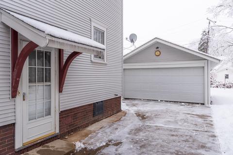 305 Willard Ave, Bloomington, IL 61701 photo 31