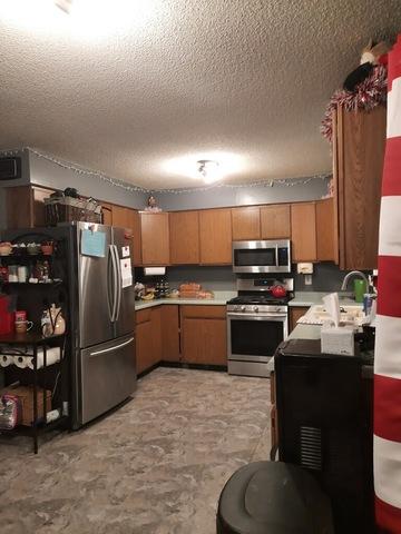 802 Country View Dr, Philo, IL 61864 photo 6