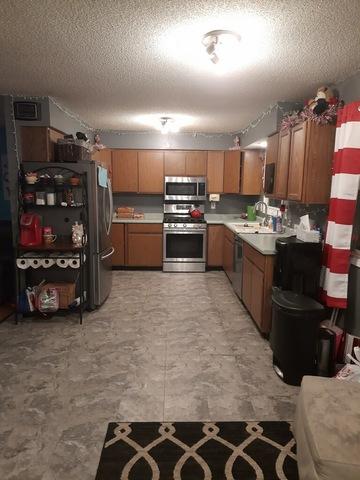 802 Country View Dr, Philo, IL 61864 photo 5