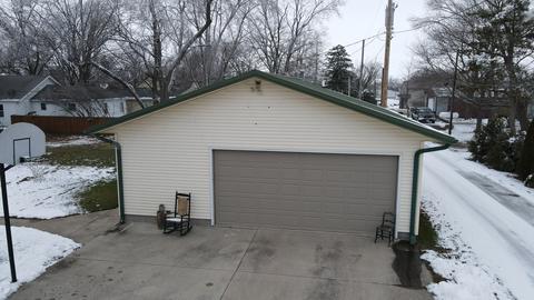 302 W Owsley St, Chenoa, IL 61726 photo 36