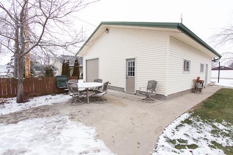 302 W Owsley St, Chenoa, IL 61726 photo 30
