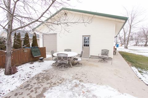 302 W Owsley St, Chenoa, IL 61726 photo 31