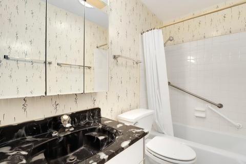 1500 Harbour Dr #1H, Wheeling, IL 60090 photo 16