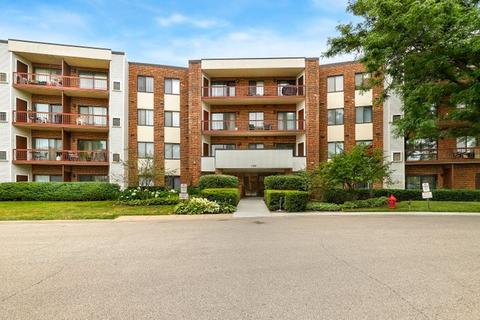 1500 Harbour Dr #1H, Wheeling, IL 60090 photo 2