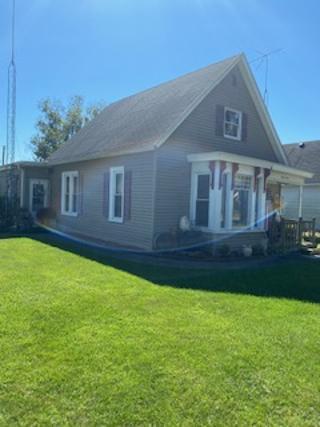 404 Center St, Mazon, IL 60444 photo 2