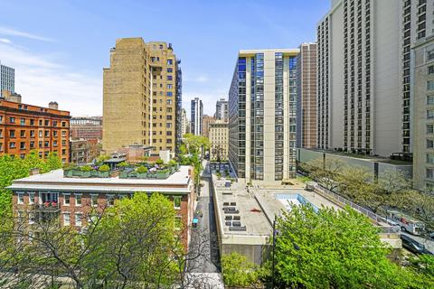 71 E Division St #804, Chicago, IL 60610 photo 7