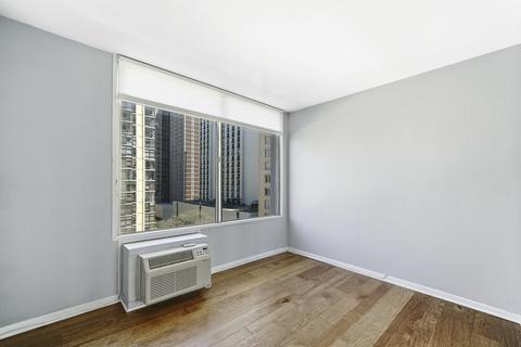 71 E Division St #804, Chicago, IL 60610 photo 13
