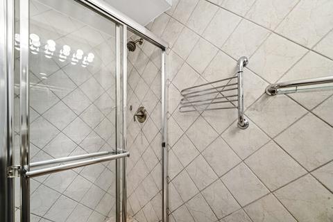 71 E Division St #804, Chicago, IL 60610 photo 12
