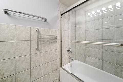 71 E Division St #804, Chicago, IL 60610 photo 16