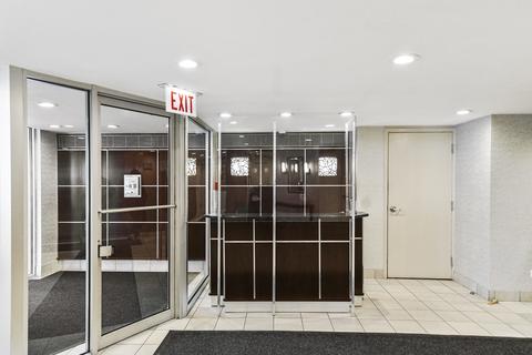 71 E Division St #804, Chicago, IL 60610 photo 17