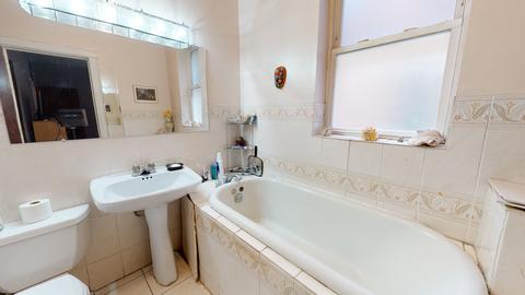 1221 E 53rd St #2, Chicago, IL 60615 photo 10