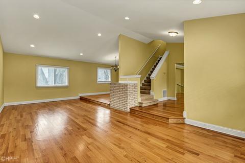 2711 Sequoia Dr, Mchenry, IL 60051 photo 9