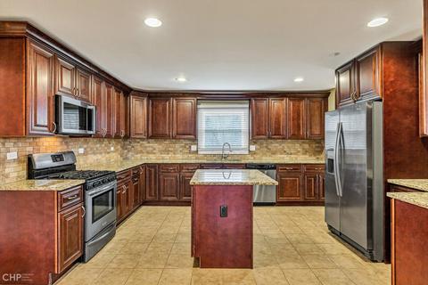2711 Sequoia Dr, Mchenry, IL 60051 photo 15