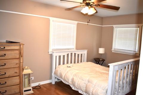 1411 Paula Ave, Wheaton, IL 60189 photo 7