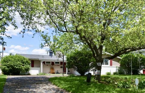 1411 Paula Ave, Wheaton, IL 60189 photo 2