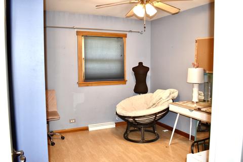 1411 Paula Ave, Wheaton, IL 60189 photo 10